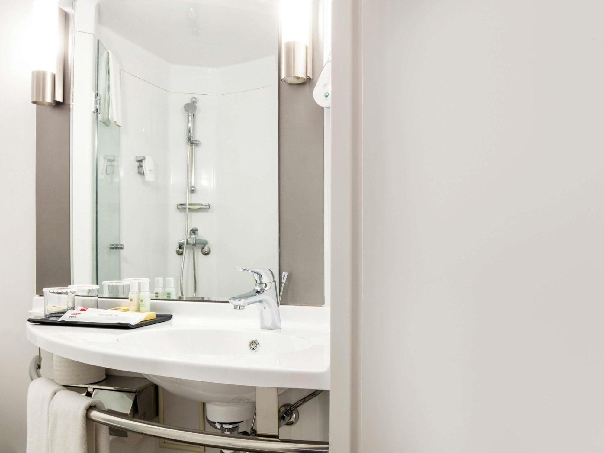 Junior Suite con 1 Letto Matrimoniale e 1 Letto Singolo